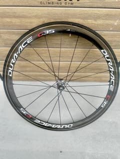 DURA-ACE チューブラータイヤ　カーボン　値段交渉可 DURA-ACEカーボンホイール】定価18万◇後輪のみ重量gチューブラー