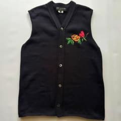 COMME des GARCONS HOMME PLUS 花刺繍 ニットベスト - メルカリ