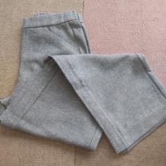 シャルレ☆ストレートパンツ☆Мのサムネイル