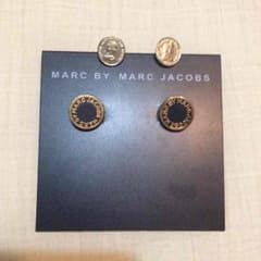 MARC BY MARC JACOBS 雑貨屋 ピアスのサムネイル