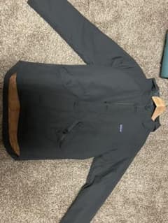 Patagonia ボタンダウンジャケットのサムネイル