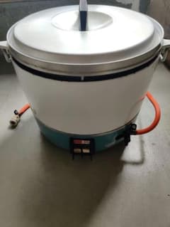 Rinnai　リンナイ　業務用ガス炊飯器　3升炊き　動作確認済み　LPガスのサムネイル