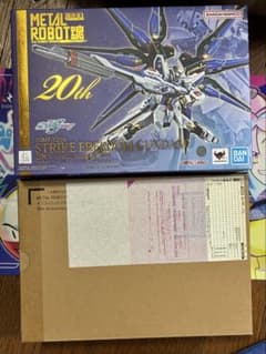 メタルロケット魂 ストライクフリーダムインフィニットジャスティス20th セットのサムネイル