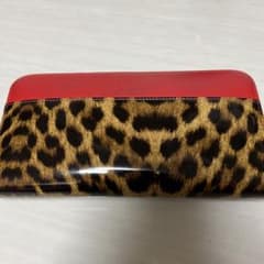 ルブタン長財布❗️のサムネイル