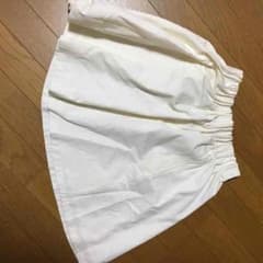 スカートのサムネイル