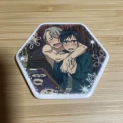 ユーリ!!! ON ICE ヴィクトル 勝生勇利 缶バッジ - メルカリ