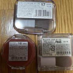 キャンメイク　セザンヌ　チークのサムネイル