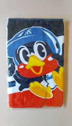 東京ヤクルトスワローズ　つば九郎　タオルのサムネイル