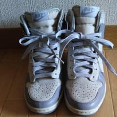 NIKE ナイキ ハイカット インヒール スニーカーのサムネイル