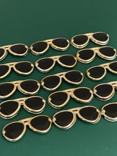 サングラス型デコレーションパーツ 60個セット (1)のサムネイル