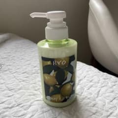 と*り様 OSAJI ボディローション 300g リョウのサムネイル