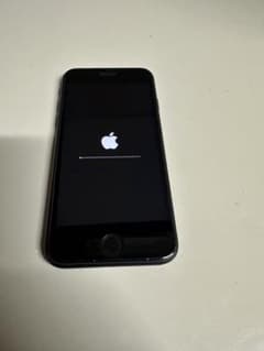 iPhoneSE 2世代　64G ブラックのサムネイル