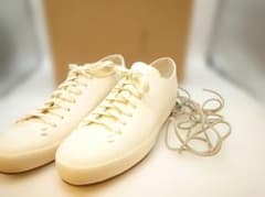 付属品完備】FEIT ハンドソーンロー レザースニーカー EU44 - メルカリ