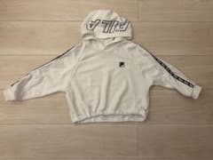 FILA パーカー ホワイト 130cm 保育園着　絞り付き　ガール　キッズ