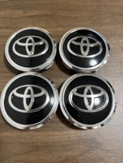 トヨタ　純正ホイール　センターキャップのサムネイル