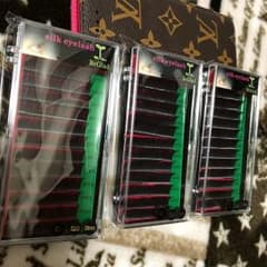 マツエク3つセット お得！のサムネイル