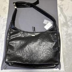 SEVENTEEN エスクプス 2025バパケ クロスバッグ トレカ付き - メルカリ