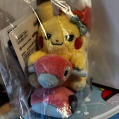 ピカチュウとポリゴン2のおもちゃのサムネイル