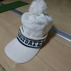 パーリーゲイツ  ニット帽のサムネイル