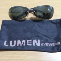LUMENのサングラスのサムネイル