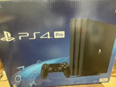 PlayStation®4 Pro ジェット・ブラック 1TB CUH-710…のサムネイル