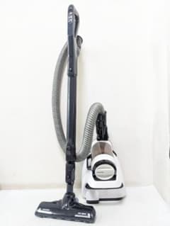 TOSHIBA VC-CF20FA-W サイクロン式掃除機 2021年製 TOSHIBA VC-CF20FA-W サイクロン式掃除機 2021年製 - メルカリ