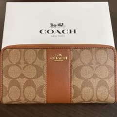 ♡Y*様専用 コーチ 長財布のサムネイル