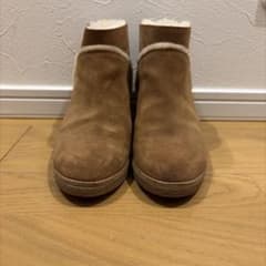 UGG スエード ボア ショートブーツ（24.5cm）のサムネイル
