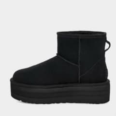 UGG クラシック ウルトラミニ プラットフォーム 23cmのサムネイル