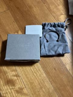 Alexander McQueen メタルオープンバングル - メルカリ