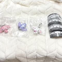 シュガーバニーズふわふわめじるしアクセサリーしろうさ ブルーベリーうさ ももうさのサムネイル