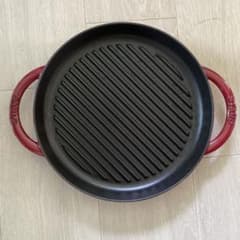 Staub グリルパン 丸型 黒・赤のサムネイル