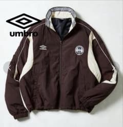 UMBRO アンブロ 中綿ジャケット M ブラウン 刺繍ロゴ ナイロン
