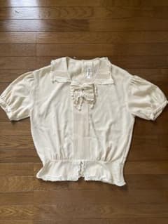訳あり美品　セール　インゲボルグ　ブラウス　半袖　夏　レース　リボン　ピンタックのサムネイル