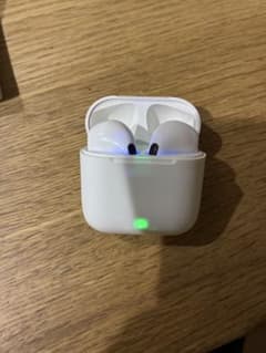 ワイヤレスイヤホン 本体 ホワイトのサムネイル