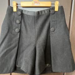 ショートパンツのサムネイル