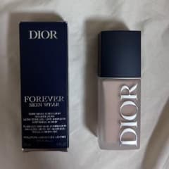 DIOR ディオール フォーエヴァー フルイド スキン ウェア 1CR - メルカリ
