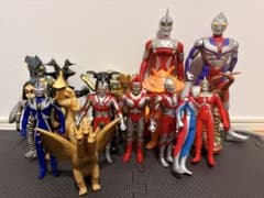 ウルトラマン　怪獣　ソフビ　フィギュア　まとめ売りのサムネイル