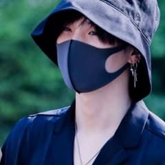 BTS シュガ着用 mack barry long hatのサムネイル