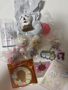 ちいかわ グッズセット　フィギュア、キーホルダーのサムネイル