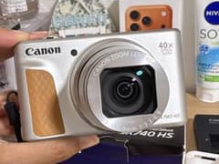 Canon PowerShot SX740 HSのサムネイル