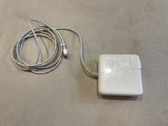 T型 Apple 純正 MagSafe 電源アダプタ 60W A1330のサムネイル