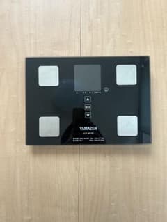 YAMAZEN HF-401D 体重計のサムネイル