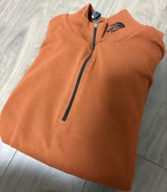 THE NORTH FACE ハーフジップトレーナー オレンジ テラコッタのサムネイル