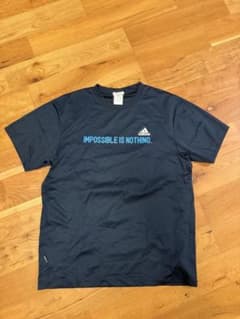 adidas テニスウェア Tシャツのサムネイル