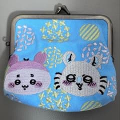 ニ*コ様 ちいかわ　刺繍　がま口　ポーチのサムネイル