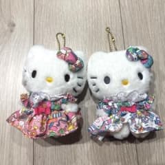 サンリオ展FINAL ラッピング柄マスコットキーホルダーハローキティ 2個セットのサムネイル