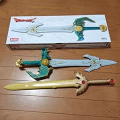 ドラゴンクエスト 天空の剣 ロトの剣（35周年記念バージョン） 2本セットのサムネイル