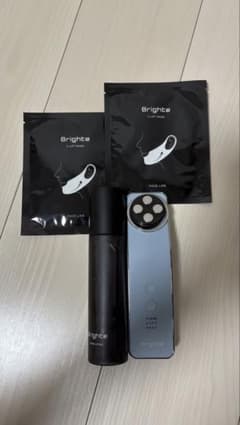 ブライトBrighte 美顔器 本体 V LIFT MASK・化粧水付き - メルカリ