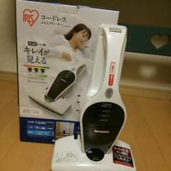 アイリスオーヤマ  ふとんクリーナーのサムネイル